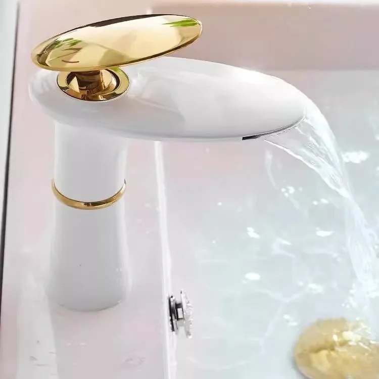Q39B Expandable Drain Bath She - огляд і ціна Bath Caddy Tray